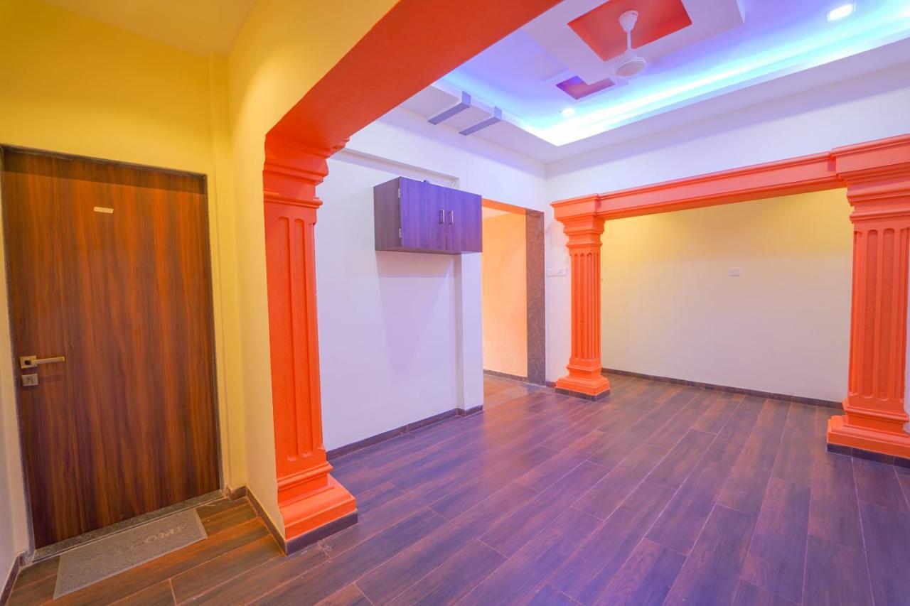 Veggies Residency & Pure Veg Restaurant Hotel Mahabaleshwar Exterior photo