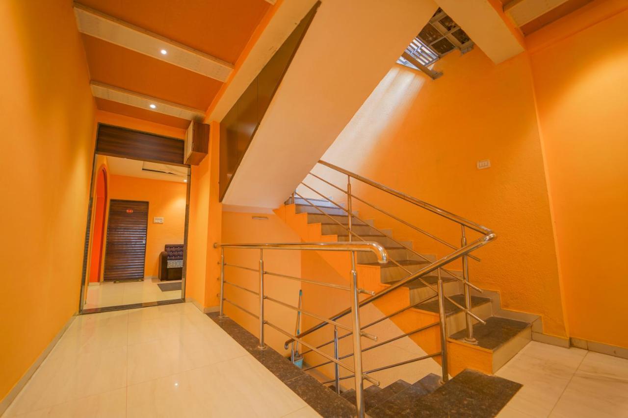 Veggies Residency & Pure Veg Restaurant Hotel Mahabaleshwar Exterior photo